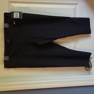 Womens Nike Legend Dri-Fit capris 2xl